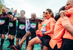 Image de l'article 4 documentaires pour revivre les incroyables aventures de la team ASICS Frontrunner