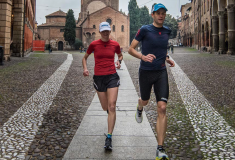 Image de l'article Un maillot de finisher Macron pour le Marathon de Bologne