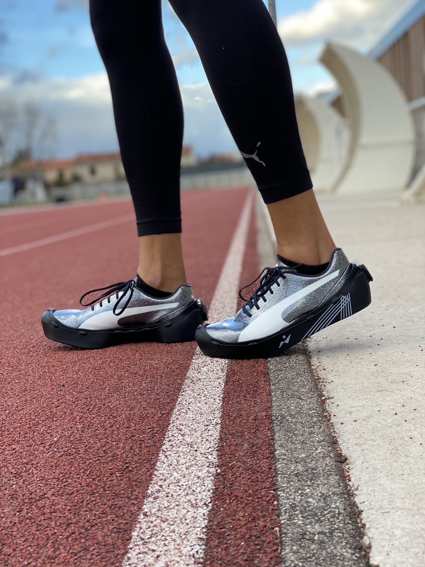 Chaussures à pointes pour l'athlétisme